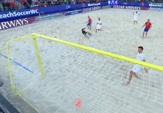 Пляжный футбол: Россия по пенальти обыграла Швейцарию и вышла в финал ЧМ