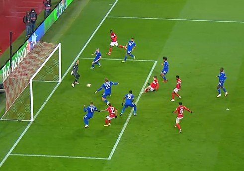 «Спартак» проиграл дома «Лестеру», Дака оформил «покер» (голы, видео) «Спартак» проиграл дома «Лестеру», Дака оформил «покер» (голы, видео)