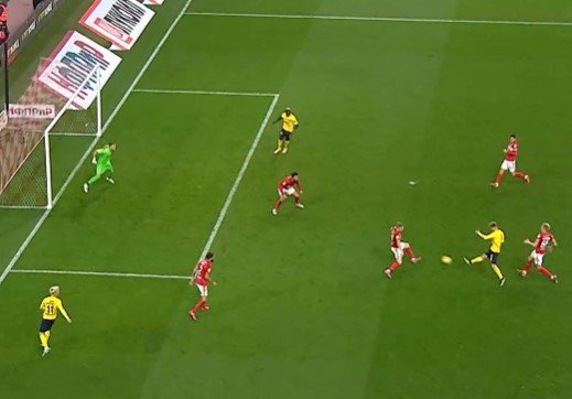 «Ростов» на 95-й минуте вырвал гостевую ничью со «Спартаком» (Видео) «Ростов» на 95-й минуте вырвал гостевую ничью со «Спартаком» (Видео)