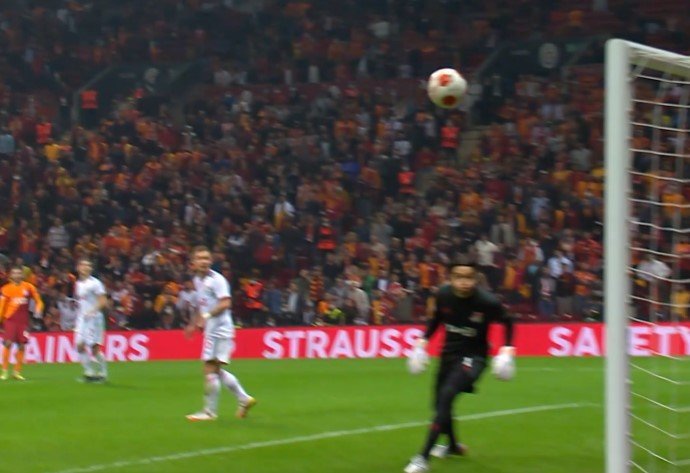 Муслера спас «Галатасарай» в матче с «Локомотивом» - боевая ничья (Видео)