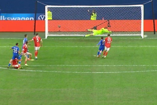 Россия разгромила дома Кипр в отборе на ЧМ-2022 (голы, видео) Россия разгромила дома Кипр в отборе на ЧМ-2022 (голы, видео)