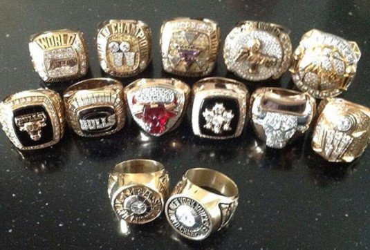 Джордан, Брайант или Джеймс - кто круче и сильнее в НБА (полный обзор, статистика) Джордан, Брайант или Джеймс - кто круче и сильнее в НБА (полный обзор, статистика)