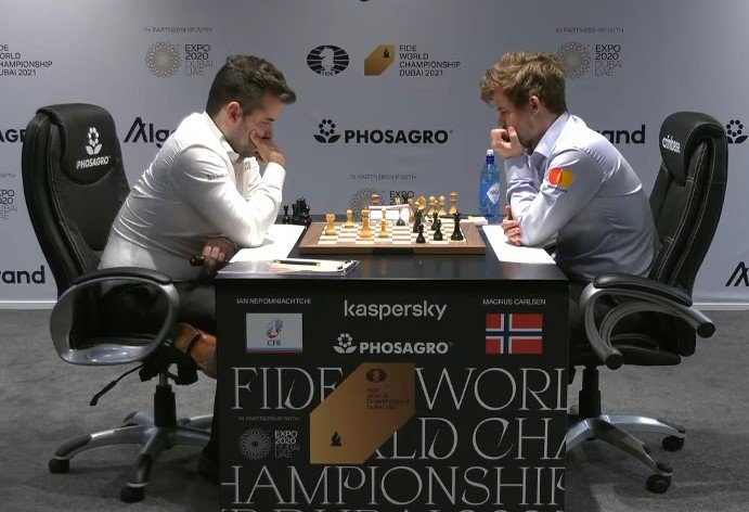 Карлсен досрочно выиграл у Непомнящего чемпионский матч (Видео)