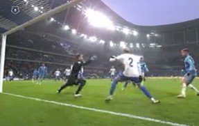 Скопинцев принес «Динамо» домашнюю ничью с «Зенитом» (голы, видео) Скопинцев принес «Динамо» домашнюю ничью с «Зенитом» (голы, видео)