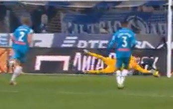 Скопинцев принес «Динамо» домашнюю ничью с «Зенитом» (голы, видео) Скопинцев принес «Динамо» домашнюю ничью с «Зенитом» (голы, видео)