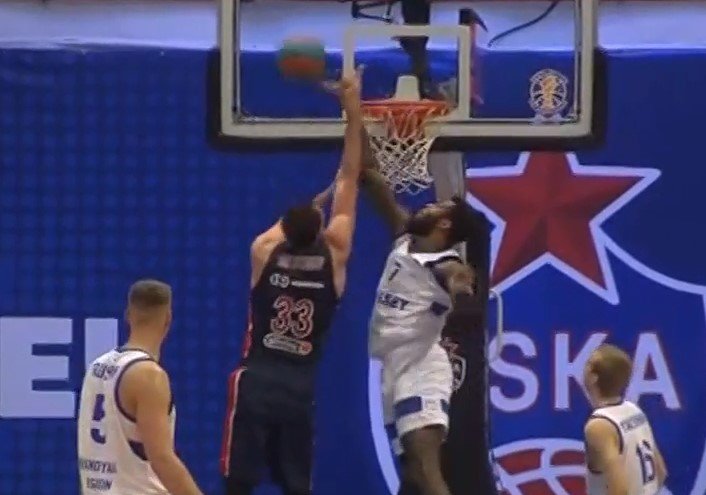 Лига ВТБ: ЦСКА дожал дома «Енисей» и остался на 3-м месте (Видео) Лига ВТБ: ЦСКА дожал дома «Енисей» и остался на 3-м месте (Видео)