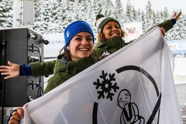 Алессия Криппа: горячие Инстаграм фото (скелетон)