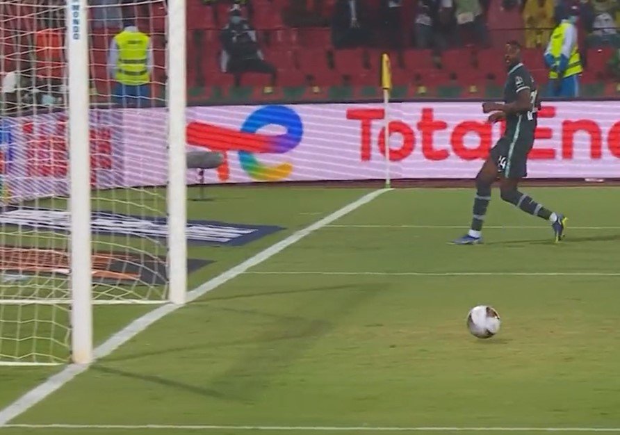 Тунис выбил Нигерию с Кубка Африки - обзор 1/8 финала (Видео) Тунис выбил Нигерию с Кубка Африки - обзор 1/8 финала (Видео)