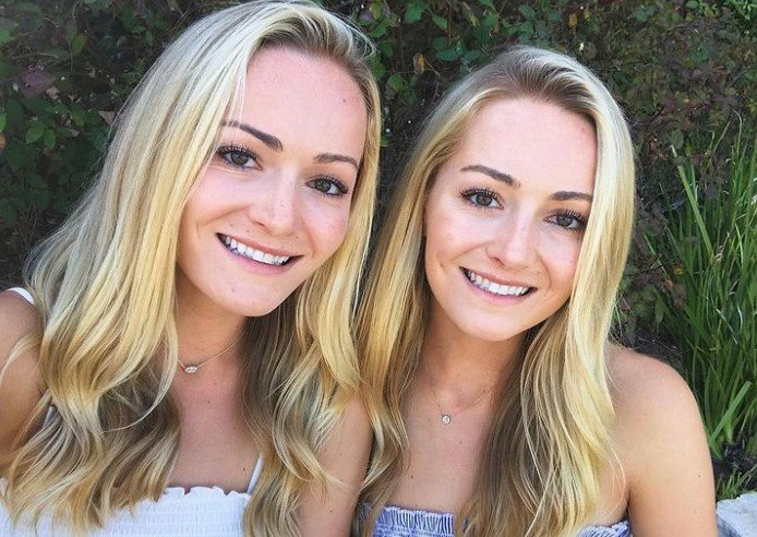 Николь и Меган Макнамара: горячие фото в купальнике (пляжный волейбол) Николь и Меган Макнамара: горячие фото в купальнике (пляжный волейбол)