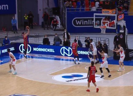 ЦСКА проиграл дома «Эфесу» в овертайме, упустив по ходу матча +15 (Видео)