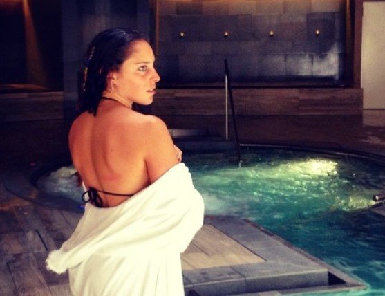 Федерика Бриньоне: летние фото в купальнике (Инстаграм) Федерика Бриньоне: летние фото в купальнике (Инстаграм)