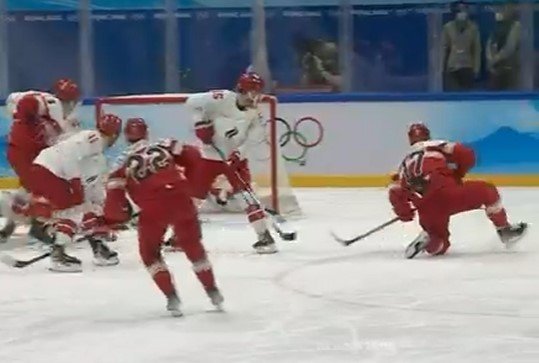 Россия обыграла Данию - второй сухой матч на Олимпиаде-2022 (видео) Россия обыграла Данию - второй сухой матч на Олимпиаде-2022 (видео)