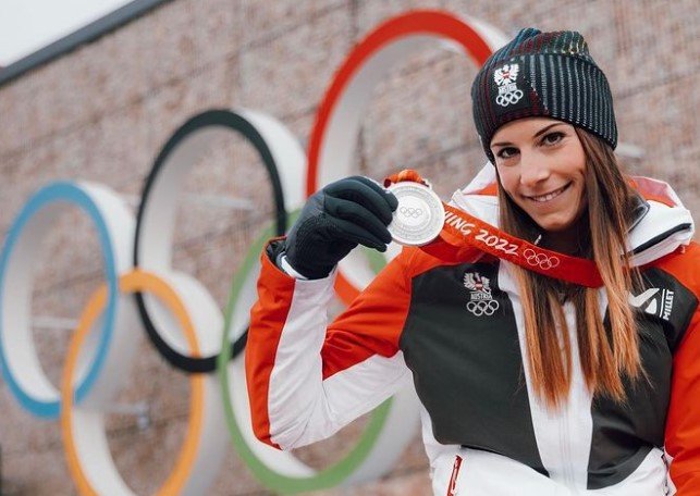 Мирьям Пухнер: горячие Инстаграм фото (призер Олимпиады-2022) Мирьям Пухнер: горячие Инстаграм фото (призер Олимпиады-2022)