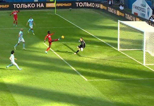 «Нижний» отобрал 2 очка у «Спартака» - Промес курьезно смазал пенальти (Видео) «Нижний» отобрал 2 очка у «Спартака» - Промес курьезно смазал пенальти (Видео)