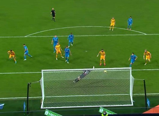 Дубль Малкома помог «Зениту» победить «Арсенал» (голы, видео) Дубль Малкома помог «Зениту» победить «Арсенал» (голы, видео)