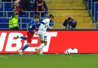 Судья Панин пошел против VAR и спас для ЦСКА ничью с «Уралом» (РПЛ, видео)