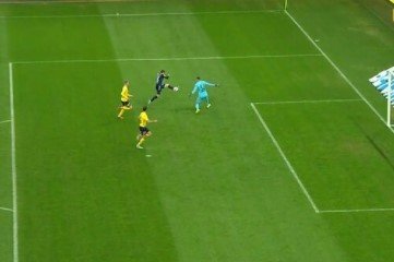 Гол Комличенко принес «Ростову» домашнюю победу над «Крыльями» (РПЛ, видео) Гол Комличенко принес «Ростову» домашнюю победу над «Крыльями» (РПЛ, видео)