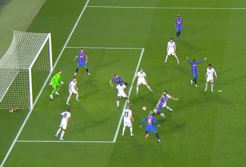 «Айнтрахт» победил на выезде «Барселону» и вышел в полуфинал ЛЕ (видео) «Айнтрахт» победил на выезде «Барселону» и вышел в полуфинал ЛЕ (видео)