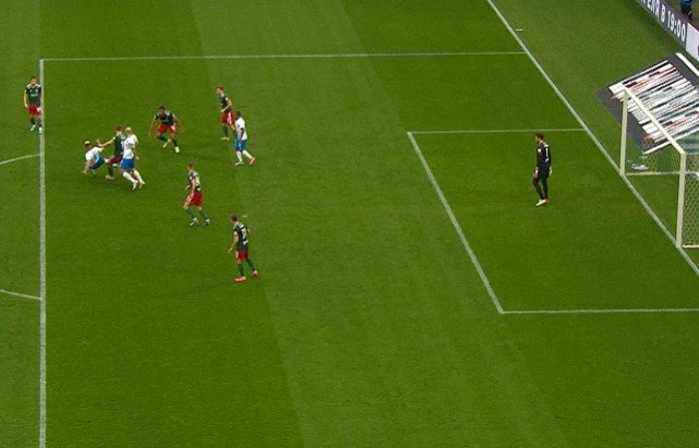 «Сочи» и «Локо» сделали боевую ничью - 4 гола, 2 удаления (РПЛ, видео)