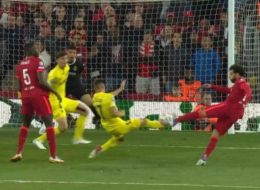 «Ливерпуль» выиграл дома у «Вильярреала» - 2 гола за 2 минуты (Видео) «Ливерпуль» выиграл дома у «Вильярреала» - 2 гола за 2 минуты (Видео)