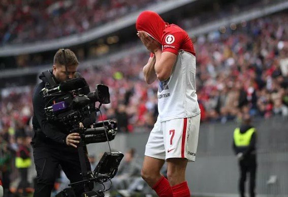 «Спартак» выиграл Кубок России, Фомин не забил пенальти на 95-й мин (видео) «Спартак» выиграл Кубок России, Фомин не забил пенальти на 95-й мин (видео)