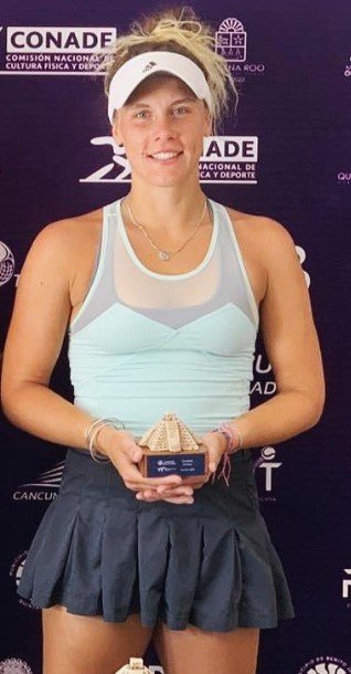 Леолия Жанжан: фото французской теннисистки (социальные сети) Леолия Жанжан: фото французской теннисистки (социальные сети)