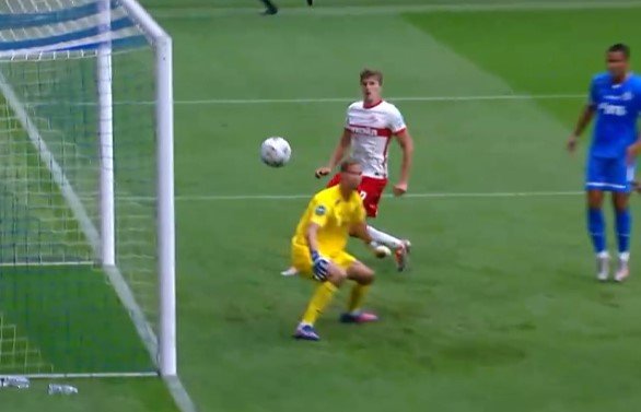 «Динамо» выиграло в дерби у «Спартака» - всё решил «ляп» Умярова (РПЛ, видео)