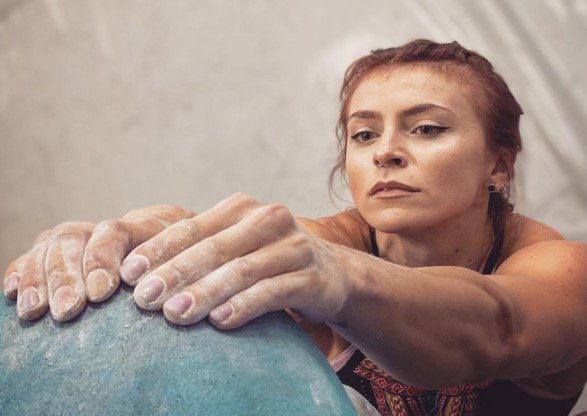 Патриция Чудзяк: горячие фото польской скалолазки (соц. сети) Патриция Чудзяк: горячие фото польской скалолазки (соц. сети)