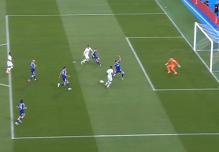 «Динамо Загреб» сенсационно обыграло дома «Челси» (ЛЧ, видео)