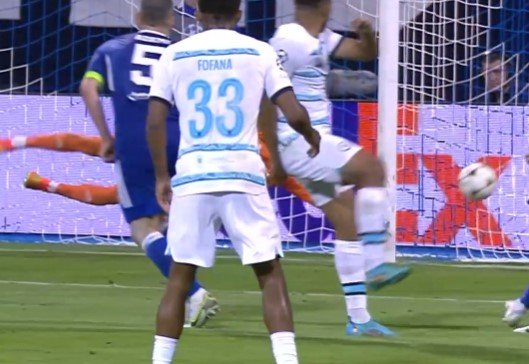 «Динамо Загреб» сенсационно обыграло дома «Челси» (ЛЧ, видео)