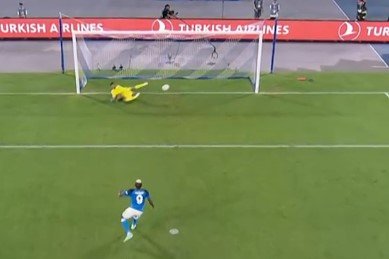 «Наполи» разгромил «Ливерпуль», у Хвичи - голевой пас (ЛЧ, видео) «Наполи» разгромил «Ливерпуль», у Хвичи - голевой пас (ЛЧ, видео)