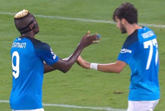 «Наполи» разгромил «Ливерпуль», у Хвичи - голевой пас (ЛЧ, видео) «Наполи» разгромил «Ливерпуль», у Хвичи - голевой пас (ЛЧ, видео)