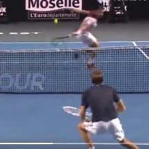 Медведев сенсационно проиграл Вавринке на турнире в Метце (ATP-250)