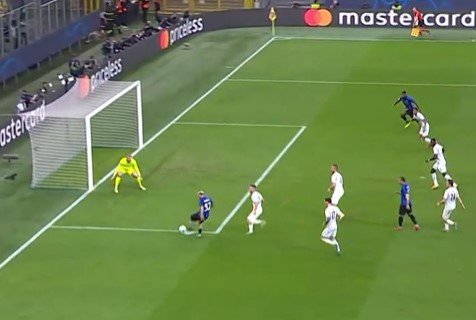 «Интер» разгромил «Викторию» и досрочно выбил «Барсу» из ЛЧ (голы, видео)