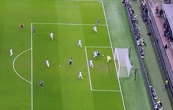 «Интер» разгромил «Викторию» и досрочно выбил «Барсу» из ЛЧ (голы, видео)