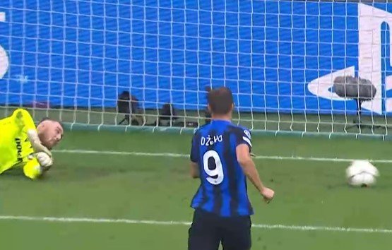 «Интер» разгромил «Викторию» и досрочно выбил «Барсу» из ЛЧ (голы, видео)