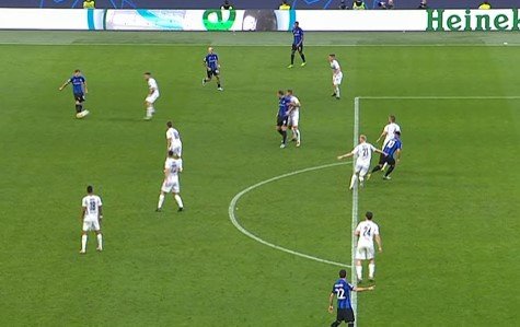 «Интер» разгромил «Викторию» и досрочно выбил «Барсу» из ЛЧ (голы, видео)