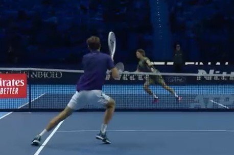 Рублев в 3-х сетах обыграл Медведева на итоговом турнире