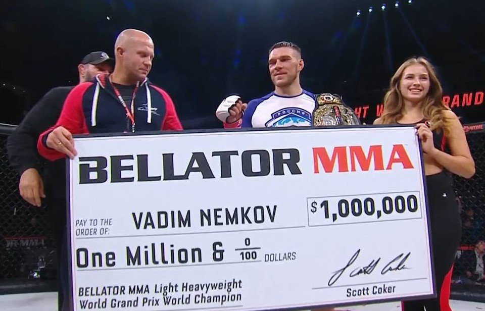 Немков победил Андерсона в финале «Беллатора» и завоевал 1 млн $ (Видео)