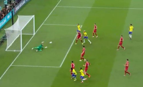 Дубль Ришарлисона принес Бразилии победу над Сербией (ЧМ-2022, видео)