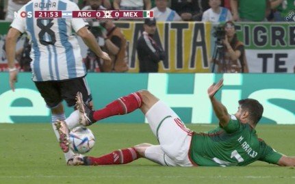 Аргентина обыграла Мексику на ЧМ-2022, у Месси - гол и передача (Видео)