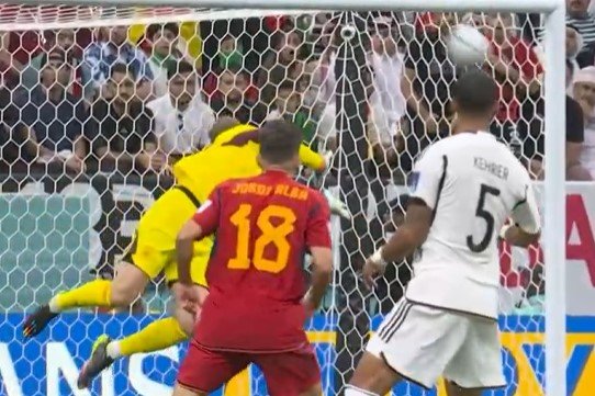 Германия на 83-й минуте отскочила на ничью с Испанией (ЧМ-2022, видео) Германия на 83-й минуте отскочила на ничью с Испанией (ЧМ-2022, видео)