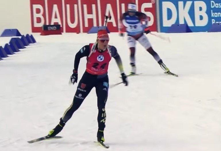 Херрман выиграла спринт Оберхофа и стала 2-кратным чемпионом мира Херрман выиграла спринт Оберхофа и стала 2-кратным чемпионом мира