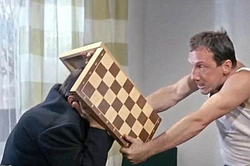 Шахматисту в Санкт-Петербурге проломили голову игровой доской (Видео)