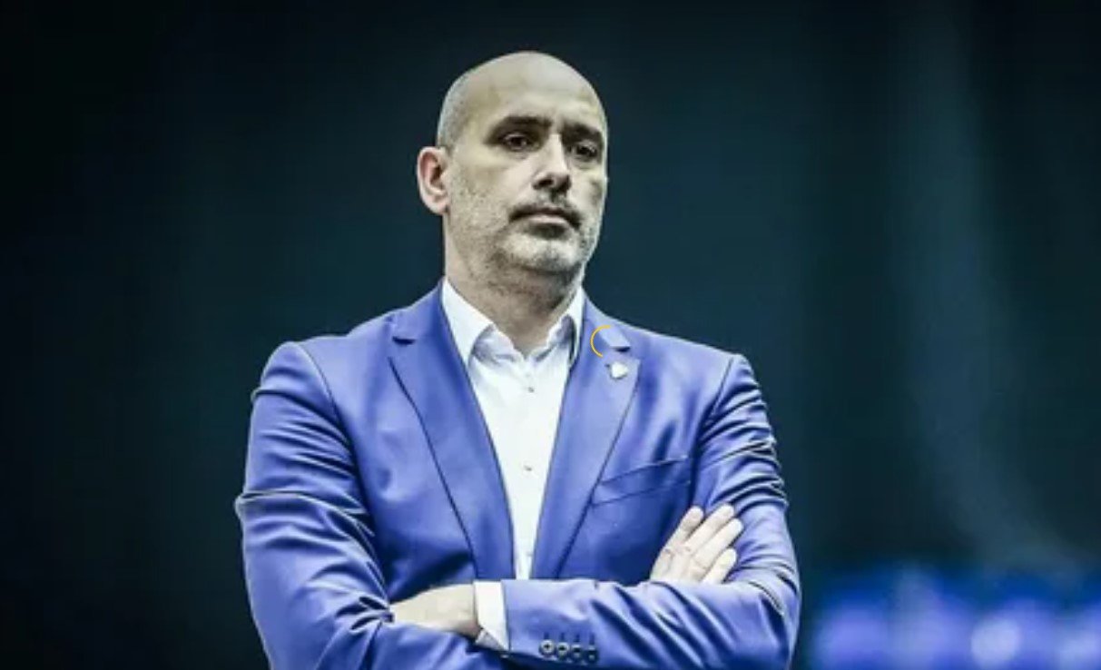 Зоран Лукич Зоран Лукич