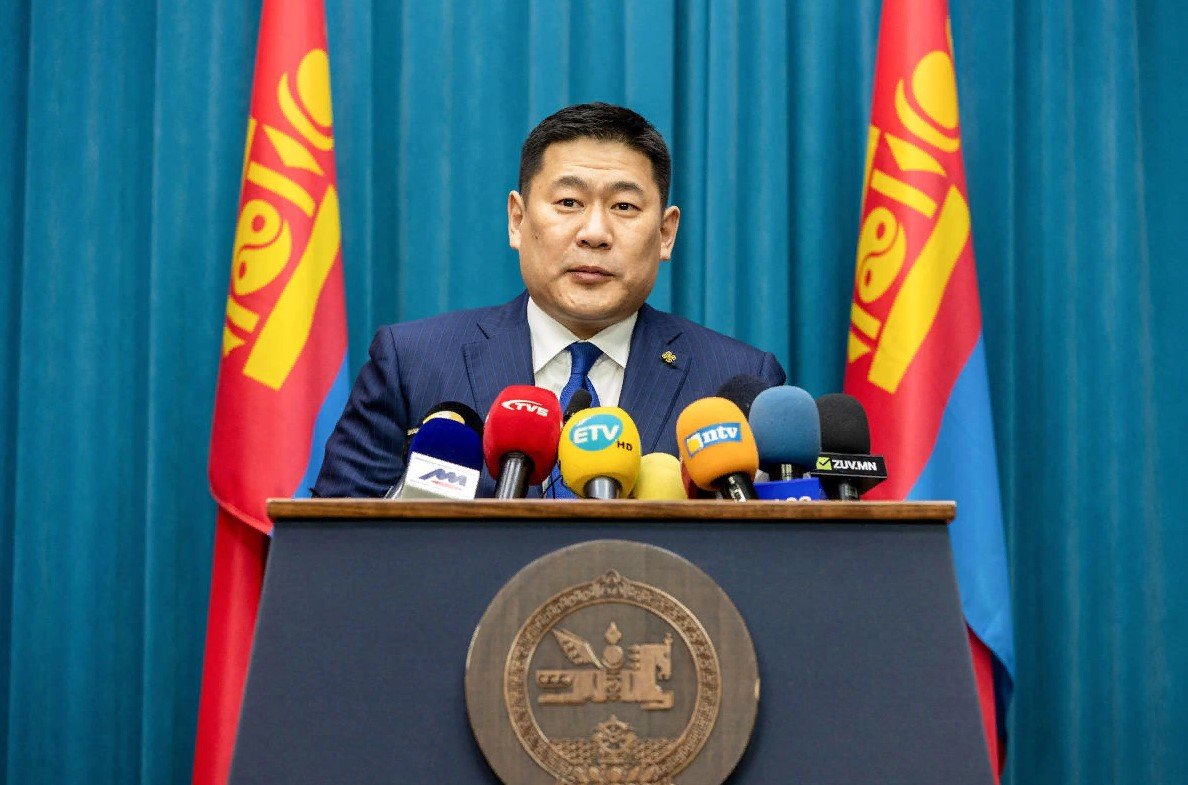 Дашзегвийн Амарабаясгалан Дашзегвийн Амарабаясгалан