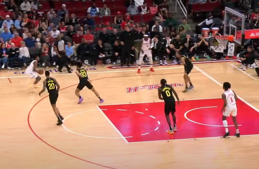 Джейлен Грин («Хьюстон») повторил трюк Карри (НБА, видео)