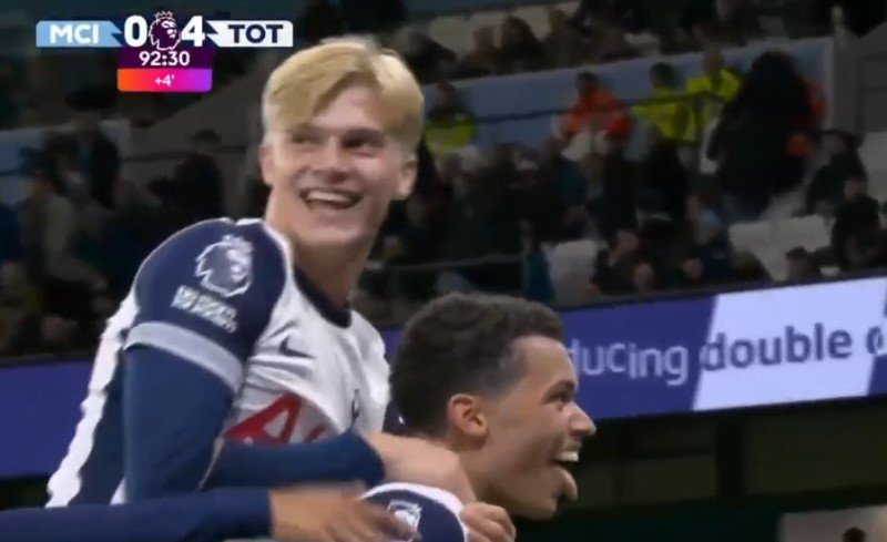 «Ман Сити» крупно проиграл дома «Тоттенхэму» - пятое поражение подряд (АПЛ) «Ман Сити» крупно проиграл дома «Тоттенхэму» - пятое поражение подряд (АПЛ)