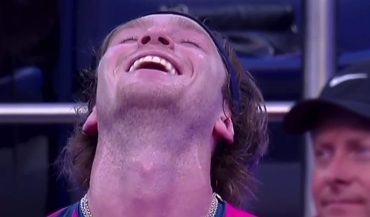 Рублев в 3-х сетах дожал Оже-Альяссима и вышел в финал в Дохе (АТP-500)