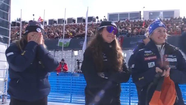 Франция выиграла женскую эстафету, 6-е золото на биатлонном ЧМ в Швейцарии Франция выиграла женскую эстафету, 6-е золото на биатлонном ЧМ в Швейцарии